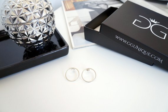 Minimalist silver plated circle earrings