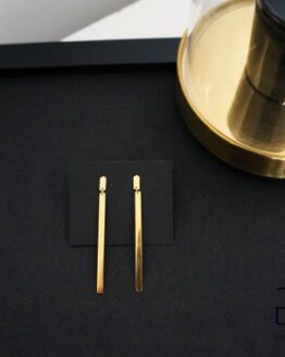 Long minimal bar gold color earrings - GG UNIQUE