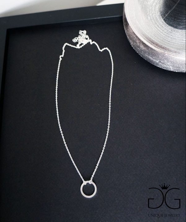 GG UNIQUE SILVER KARMA CIRCLE NECKLACE