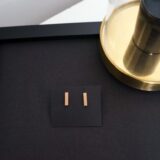 GG UNIQUE GOLD LINE EARRINGS