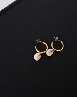 GG UNIQUE MINIMAL STYLE HOOP EARRINGS WITH SEA SHELLS