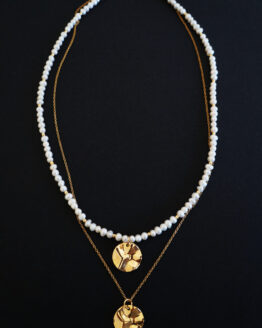 Freshwater pearl necklace with gold plated parts - GG UNIQUE