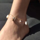 Beachy anklet with natural gold plated shells - GG UNIQUE