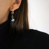 Mini golden hoop earrings with dark fresh-water pearls GG UNIQUE