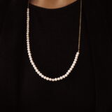 Minimal freshwater pearl necklace with a gold plated chain - GG UNIQUE