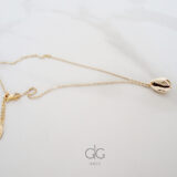 Natural shell necklace with gold plating - GG UNIQUE