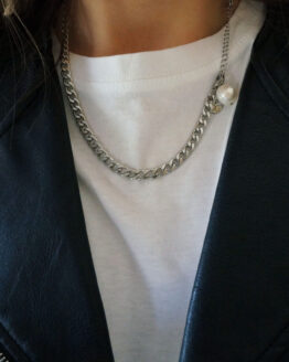 Steel color necklace with a freshwater pearl - GG UNIQUE
