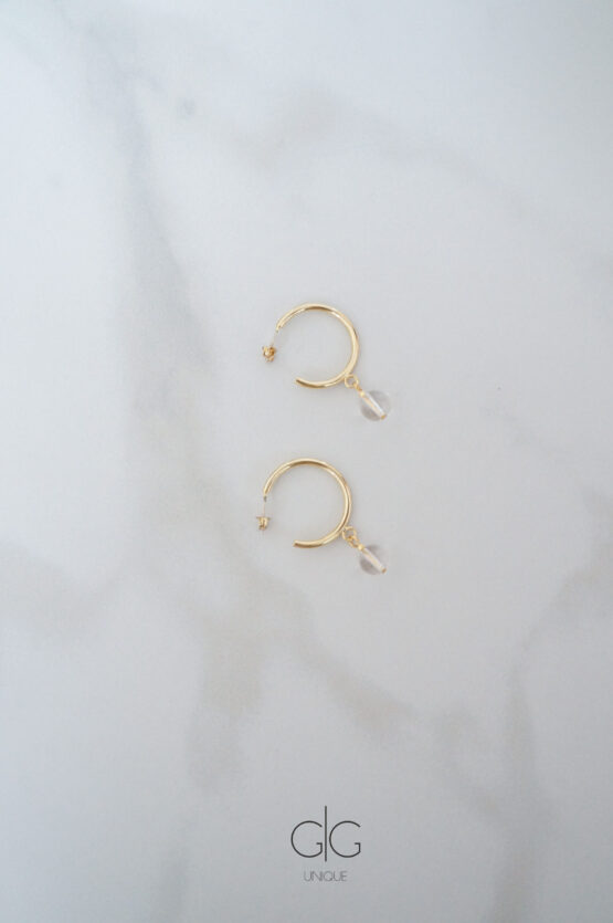 Stylish golden hoop earrings with mountain crystals - GG UNIQUE