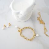 Massive bracelet with fresh water pearls - GG UNIQUE