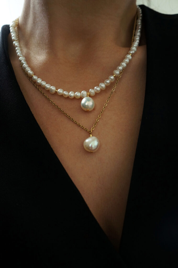 Freshwater pearl necklace with pearl pendants - GG UNIQUE