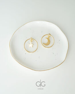 Star and Moon earrings in gold - GG UNIQUE