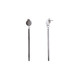 Minimal style long silver stick earrings - GG UNIQUE