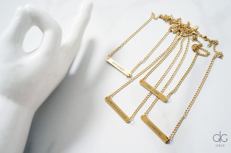 Trendy engraved necklace in gold - GG UNIQUE