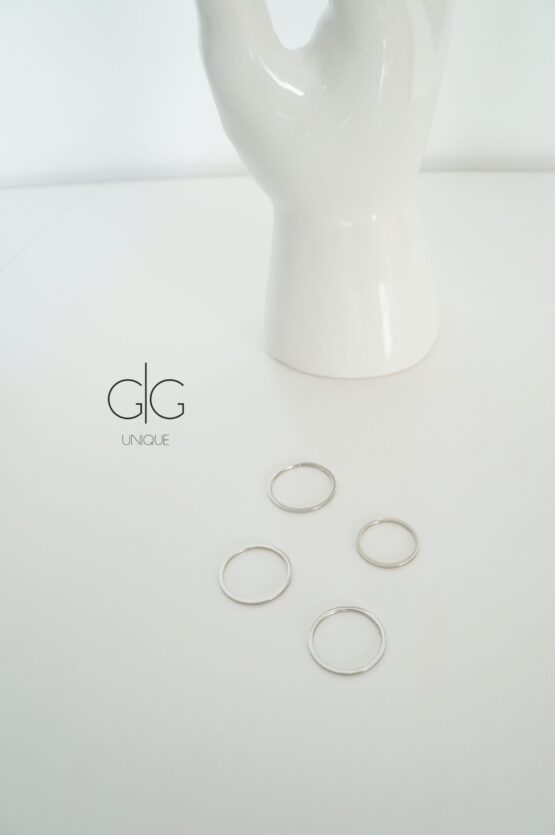 Modern minimal silver ring - GG UNIQUE