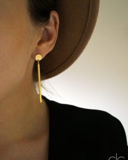 Minimal style long gold stick earrings - GG UNIQUE