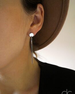 Minimal style long silver stick earrings - GG UNIQUE