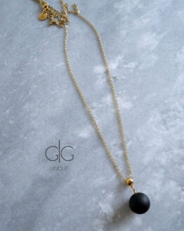 Minimal long necklace with a black onyx stone - GG UNIQUE