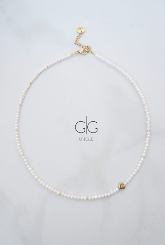 Small pearl delicate necklace with a golden heart - GG UNIQUE