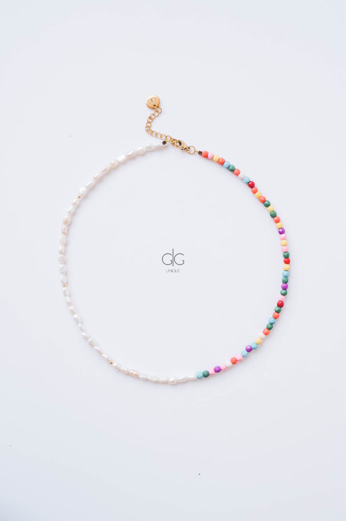 Colorful pearl and howlite stone necklace - GG Unique