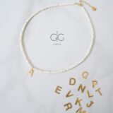 Small pearl necklace with a letter - GG UNIQUE