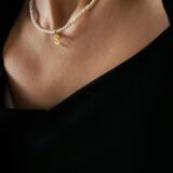 Small pearl necklace with a letter - GG UNIQUE