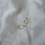 Mini golden hoop earrings with bubble ending - GG UNIQUE