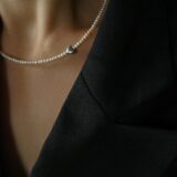 Small pearl necklace with silver hematite heart