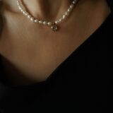 Pearl necklace with zircon pendant - GG Unique