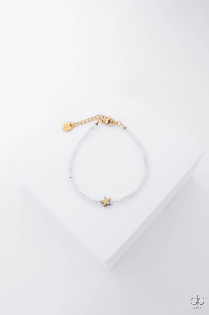 Moonstone gold stars bracelet - GG Unique