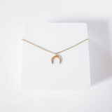 Minimal moon chain necklace - GG Unique