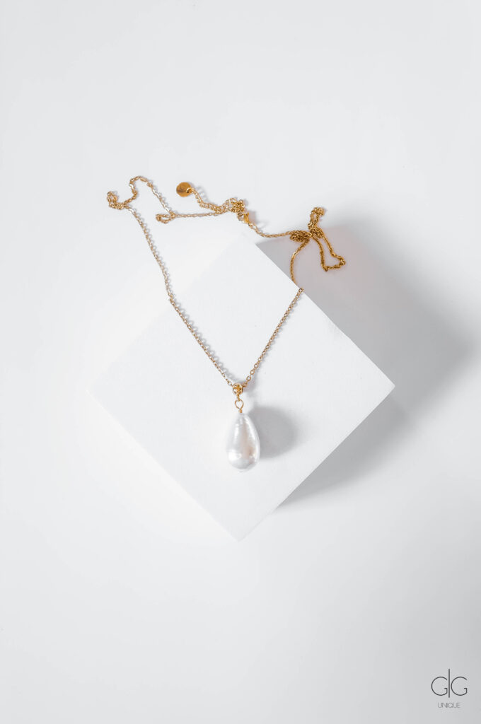 Exclusive necklace with pearl mass - GG Unique