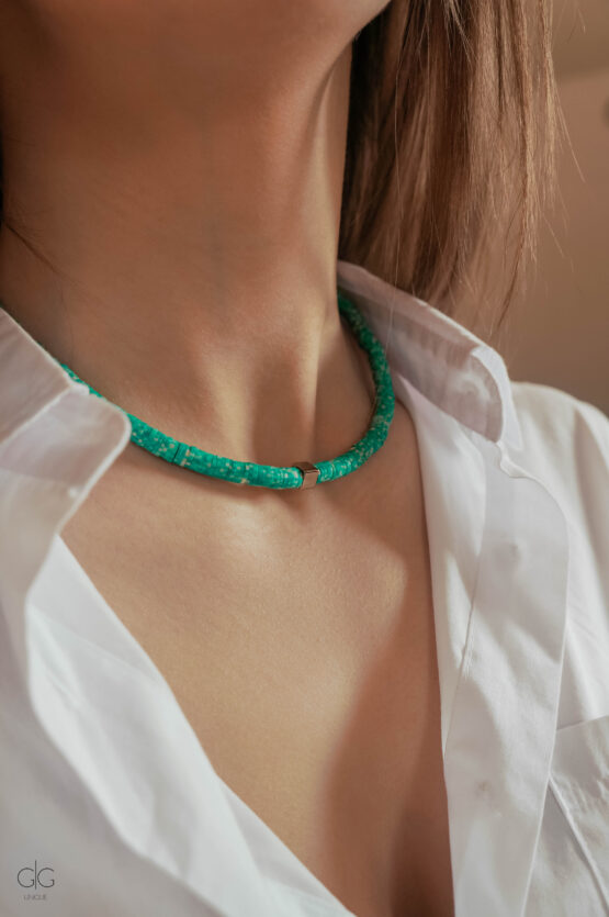 Green rubber beads necklace - GG Unique
