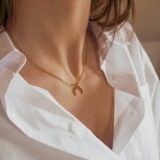 Minimal moon chain necklace - GG Unique