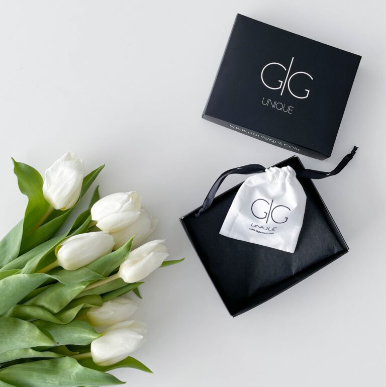 A mother's day gift of endless love - GG Unique