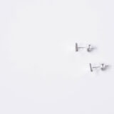 Minimal silver triangle earrings - GG Unique