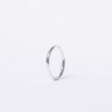 Silver medium hoop earrings - GG Unique
