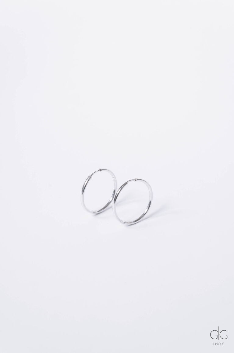 Minimal silver hoop earrings - GG Unique
