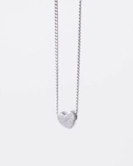 Minimal silver necklace with a heart - GG Unique