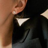 Minimal silver heart earrings - GG Unique