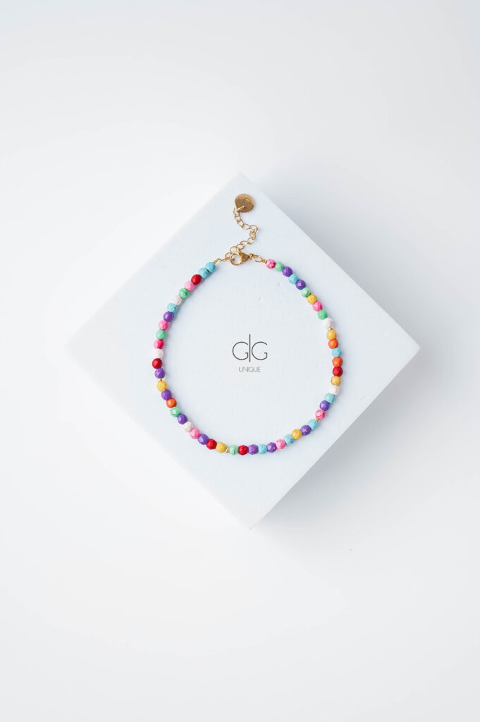 Colorful howlite stone anklet in gold - GG Unique
