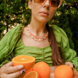 Orange crystals daisy necklace - GG Unique