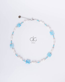 Pearl and blue flowers necklace - GG Unique