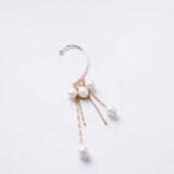 Exclusive gold earring with pearls - GG Unique