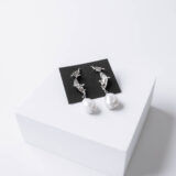 Exclusive silver earrings with pearls - GG Unique