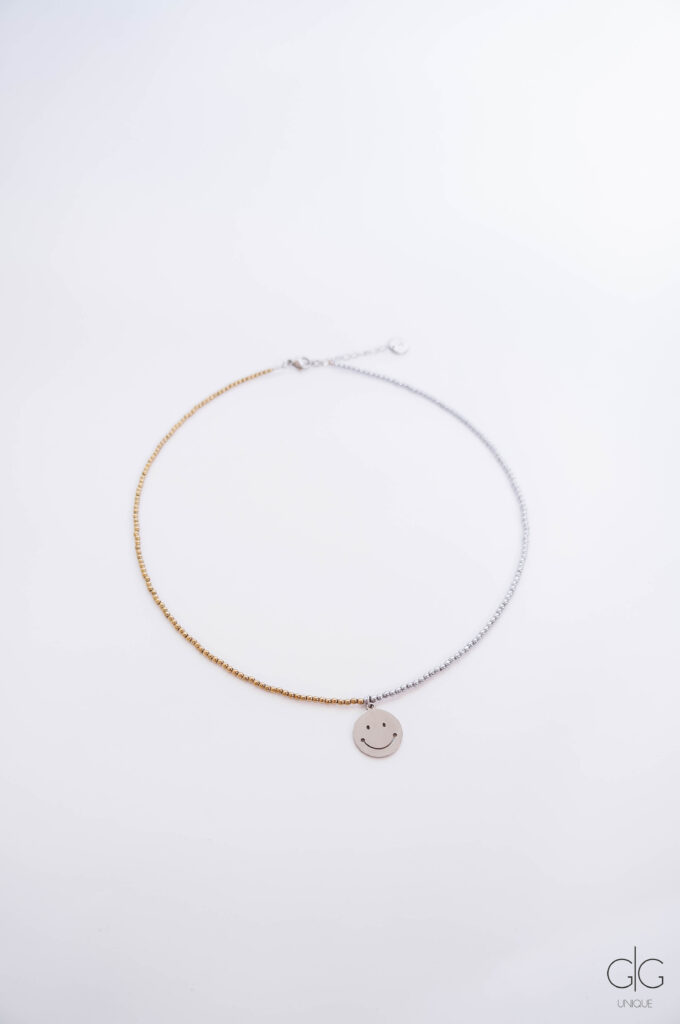 Two-tone hematite stone smile necklace - GG Unique