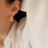 Exclusive gold no-shape earrings - GG Unique