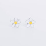 Minimal silver daisy earrings - GG Unique