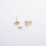 Gold-plated silver square earrings - GG Unique