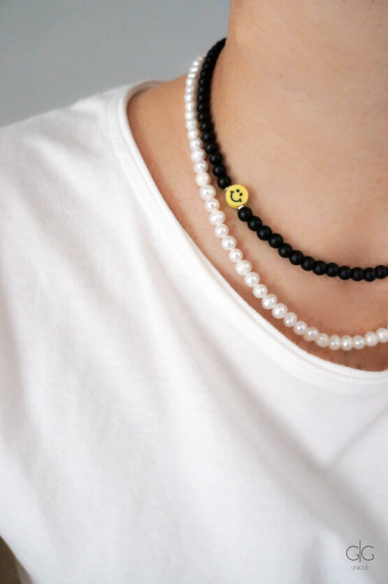 Unisex black stone smile necklace/ Trendy unisex pearls necklace