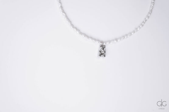 Trendy teddy bear pearl necklace - GG Unique